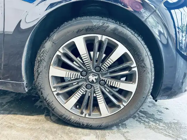 プジョー ２０８ アリュール シエロプラス 大阪府 2017(平29)年 3.7万km 青 250台限定車/ガラスルーフ/ナビ/TV/クリアランスソナー/USB/Bluetooth/クルコン/ETC/ドラレコ/純正16インチAW/applecarplay/リモコンキー