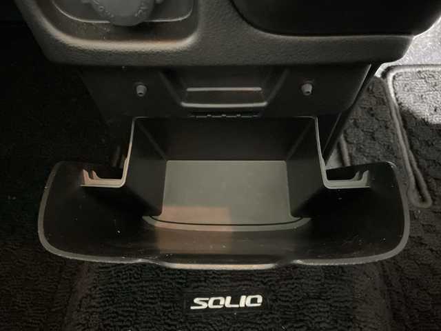 スズキ ソリオ HV MZ 熊本県 2024(令6)年 1.7万km スーパーブラックパール 社外ナビ/（CD/DVD/BT/AM/FM/ipad）/フルセグ/バックカメラ/D/Nシートヒーター/追従型クルーズコントロール/両側パワースライド/アイドリングストップ/コーナーセンサー/横滑り防止装置/レーンアシスト/衝突軽減システム/ドアバイザー/ETC/純正フロアマット/純正AW15インチ