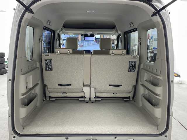 スズキ エブリィ ワゴン PZターボ 千葉県 2024(令6)年 0.4万km モスグレーメタリック ・社外９インチフローティングナビ/・CD/DVD/BT/SD/フルセグTV/・バックカメラ/・デュアルカメラブレーキサポート/・後退時ブレーキサポート/・誤発信発進抑制機能/・ふらつき警報/・先行車発進お知らせ機能/・コーナーセンサー/・車線逸脱警報システム/・横滑り防止装置/・アイドリングストップ/・オートマチックハイビーム/・片側パワースライドドア/・ステアリングリモコン/・純正フロアマット/・ヘッドライトレベライザー/・電動格納ミラー/・LEDオートライト/・フォグランプ/・ETC/・ルームミラー一体型前後ドライブレコーダー/・スマートキー/・プッシュスタート