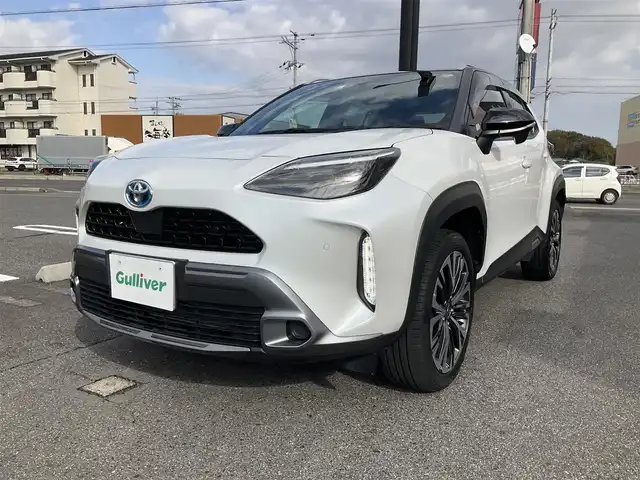 トヨタ ヤリスクロス ハイブリッド Z アドベンチャー 滋賀県 2023(令5)年 2.7万km ブラックマイカ/プラチナホワイトパールマイカ ワンオーナー/トヨタセーフティセンス/レーダークルーズコントロール/純正8インチディスプレイオーディオ/Bluetooth、フルセグテレビ/バックカメラ/ビルトインETC/ハーフレザーシート/前席シートヒーター/運転席パワーシート/ステアリングヒーター/パワーバックドア/純正LEDヘッドライト/純正18インチアルミホイール/スペアキー有り/取扱説明書/保証書