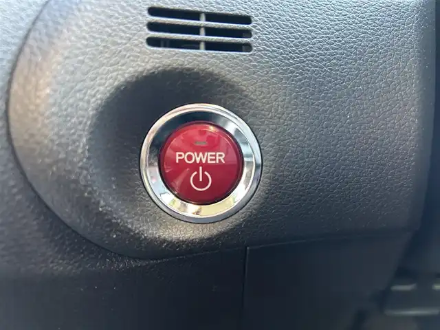 ホンダ ジェイド ハイブリッド 福岡県 2015(平27)年 9.1万km ホワイトオーキッドパール パワーステアリング/パワーウィンドウ/クルーズコントロール/バックカメラ/LEDライト/ビルトインETC/横滑り防止機能