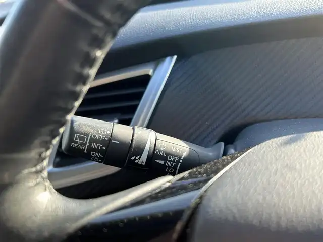 ホンダ ジェイド ハイブリッド 福岡県 2015(平27)年 9.1万km ホワイトオーキッドパール パワーステアリング/パワーウィンドウ/クルーズコントロール/バックカメラ/LEDライト/ビルトインETC/横滑り防止機能