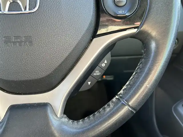 ホンダ ジェイド ハイブリッド 福岡県 2015(平27)年 9.1万km ホワイトオーキッドパール パワーステアリング/パワーウィンドウ/クルーズコントロール/バックカメラ/LEDライト/ビルトインETC/横滑り防止機能