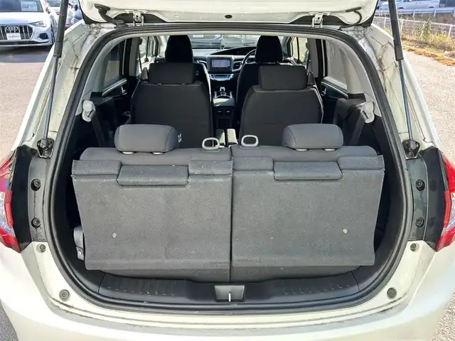 ホンダ ジェイド ハイブリッド 福岡県 2015(平27)年 9.1万km ホワイトオーキッドパール パワーステアリング/パワーウィンドウ/クルーズコントロール/バックカメラ/LEDライト/ビルトインETC/横滑り防止機能