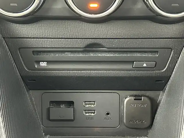 マツダ デミオ XD ツーリング Lパッケージ 愛知県 2015(平27)年 6.7万km ジェットブラックマイカ 禁煙車/ディーゼル/ターボ/純正７インチナビ/（CD/DVD/フルセグTV/Bluetooth/USB)/シティブレーキアクティブシステム/ヘッドアップディスプレイ/クルーズコントロール/ETC/レザーシート/LEDヘッドライト/純正16インチアルミホイール/スマートキー/スペアキー有/プッシュスタート/アイドリングストップ/横滑り防止装置