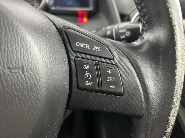 マツダ デミオ XD ツーリング Lパッケージ 愛知県 2015(平27)年 6.7万km ジェットブラックマイカ 禁煙車/ディーゼル/ターボ/純正７インチナビ/（CD/DVD/フルセグTV/Bluetooth/USB)/シティブレーキアクティブシステム/ヘッドアップディスプレイ/クルーズコントロール/ETC/レザーシート/LEDヘッドライト/純正16インチアルミホイール/スマートキー/スペアキー有/プッシュスタート/アイドリングストップ/横滑り防止装置