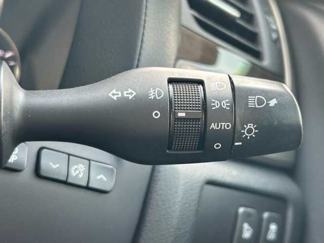 レクサス ＧＳ 450h Iパッケージ 千葉県 2016(平28)年 6.5万km マーキュリーグレーマイカ 純正ナビ/CD/DVD/Bluetooth/フルセグTV/バックカメラ/ETC2.0/サンルーフ/革シート/前席パワーシート/前席シートヒーター/エアーシート/ステアリングヒーター/レクサスセーフティシステム/レーダークルーズコントロール/オートハイビーム/ステアリングスイッチ/プッシュスタート/純正18インチアルミホイール/純正フロアマット
