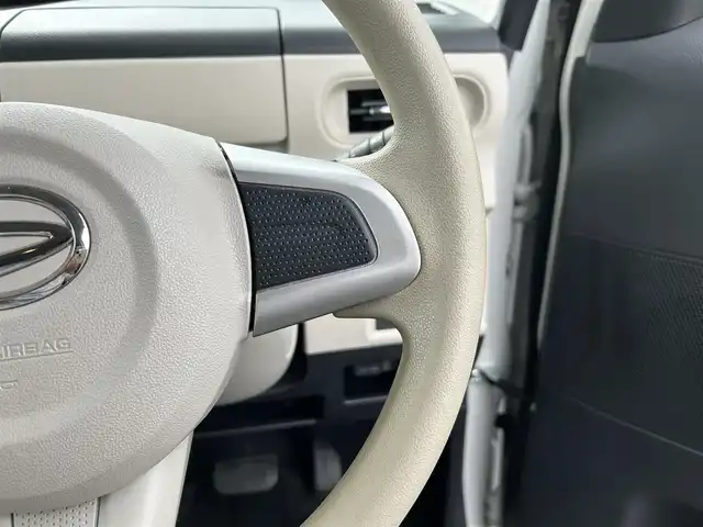 ダイハツ ムーヴ キャンバス X LTD メイクアップ SA Ⅲ 栃木県 2019(令1)年 3.2万km パールホワイトⅢ/スムースグレーマイカメタリック 2トーン スマートアシストIII/・衝突警報機能/・衝突回避支援ブレーキ機能/・車線逸脱警報機能/・誤発進抑制制御機能/・オートハイビーム/・先行車発進お知らせ機能/社外ナビ/・フルセグTV/・CD/DVD/BT/・iPod/USB/SD/・FM/AM/全方位モニター/ETC/ドライブレコーダー/両側電動スライドドア/スマートキー/プッシュスタート/アイドリングストップ/フォグランプ/オートライト/ヘッドライトレベライザー/ステアリングスイッチ/純正フロアマット/ドアバイザー/横滑り防止システム/電動格納ミラー
