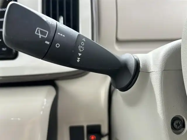 ダイハツ ムーヴ キャンバス X LTD メイクアップ SA Ⅲ 栃木県 2019(令1)年 3.2万km パールホワイトⅢ/スムースグレーマイカメタリック 2トーン スマートアシストIII/・衝突警報機能/・衝突回避支援ブレーキ機能/・車線逸脱警報機能/・誤発進抑制制御機能/・オートハイビーム/・先行車発進お知らせ機能/社外ナビ/・フルセグTV/・CD/DVD/BT/・iPod/USB/SD/・FM/AM/全方位モニター/ETC/ドライブレコーダー/両側電動スライドドア/スマートキー/プッシュスタート/アイドリングストップ/フォグランプ/オートライト/ヘッドライトレベライザー/ステアリングスイッチ/純正フロアマット/ドアバイザー/横滑り防止システム/電動格納ミラー