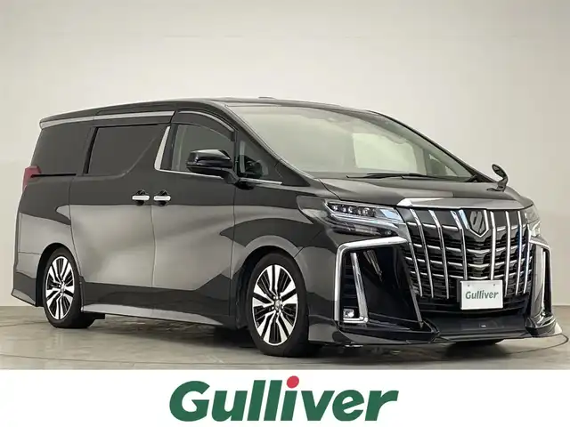 トヨタ アルファード S Cパッケージ 滋賀県 2019(令1)年 4.9万km ブラック 社外９型ナビ/・CD/DVD/BT/HDMI/フルセグ/フリップダウンモニター/サンルーフ/ＴＲＤフロントエアロ/両側パワースライドドア/トヨタセーフティセンス/・プリクラッシュセーフティ/・レーダークルーズ/・クリアランスソナー/・リアクロストラフィックアラート/・パーキングサポートブレーキ/・レーントレーシングアシスト/パワーバックドア/レザーシート/シートヒーター/ベンチレーション/車高調/純正アルミ車載/１００Ｖ電源/ETC