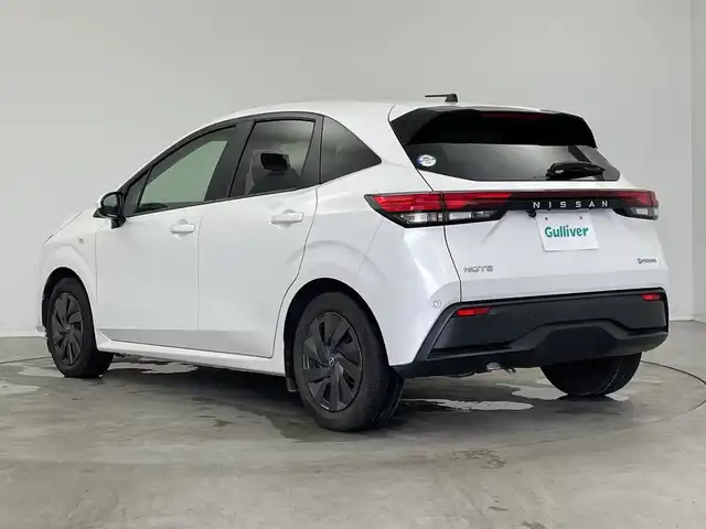 日産 ノート S 新潟県 2021(令3)年 2.4万km ピュアホワイトパール 禁煙車/社外メモリナビ/（BT/FM/AM/フルセグTV)/バックカメラ/ステアリングスイッチ/前後コーナーセンサー/AUTO HOLD/取扱説明書/保証書/整備記録簿