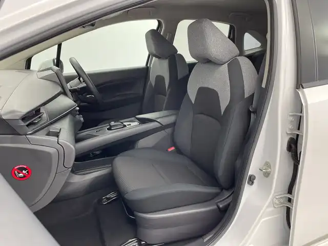 日産 ノート S 新潟県 2021(令3)年 2.4万km ピュアホワイトパール 禁煙車/社外メモリナビ/（BT/FM/AM/フルセグTV)/バックカメラ/ステアリングスイッチ/前後コーナーセンサー/AUTO HOLD/取扱説明書/保証書/整備記録簿