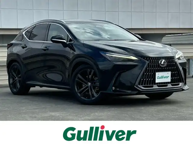 レクサス ＮＸ 450h+ バージョンL 静岡県 2023(令5)年 2.6万km グラファイトブラックガラスフレーク レクサスセーフティーセンス/純正ディスプレイオーディオ/FM/AM/Bluetooth/フルセグTV/サンルーフ/レーダークルーズコントロール/ETC2.0/全周囲カメラ/ステアリングヒーター/デジタルインナーミラー/電動リアゲート/前席パワーシート/全席シートヒーター/前席エアシート/LEDヘッドライト/オートライト/オートハイビーム/純正20AW