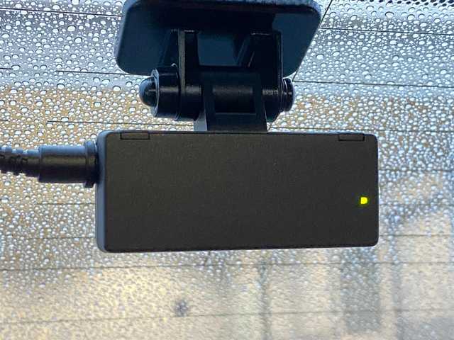 レクサス ＩＳ 300h Fスポーツ 岐阜県 2021(令3)年 3.2万km ホワイトノーヴァガラスフレーク 法人ワンオーナー/レッドレザーシート/前席パワーシート/ポジションシートメモリ/前席シートベンチレーション/三眼LEDヘッドライト/パノラマミックビューモニター/純正SDナビ　BlueTooth/CD/フルセグTV/前後ドライブレコーダー/パドルシフト/オートレインセンサー/オートハイビーム/レーダークルーズコントロール/ステアリングスイッチ/ステアリングヒーター/ブレーキホールド/ドライブモードセレクト/ETC2.0/取扱説明書/保証書/スペアキー