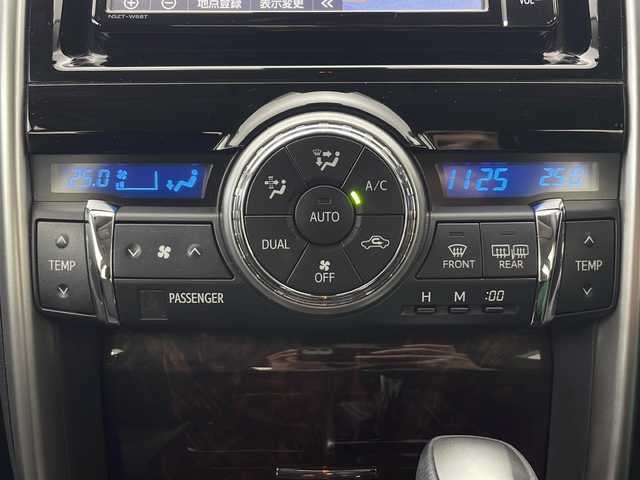 トヨタ マークＸ 250G Four 秋田県 2018(平30)年 2万km ホワイトパールクリスタルシャイン 4WD/純正ナビ/(フルセグTV/Bluetooth/DVD/CD/AM/FM)/バックカメラ/レーダークルーズコントロール/レーンキープアシスト/衝突被害軽減システム/横滑防止機能/プッシュスタート/スマートキー/スペアキー/オートライト/HIDヘッドライト/フォグランプ/革巻ステアリング/ステアリングリモコン/運転席パワーシート/電動格納ミラー/純正フロアマット/社外アルミホイール/サイドバイザー/取扱説明書