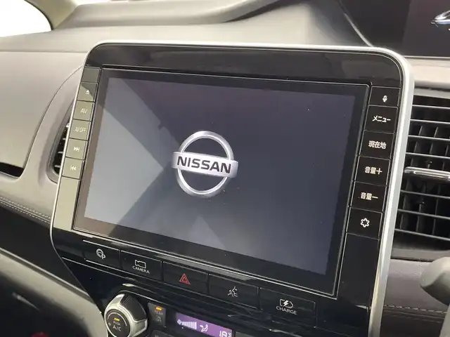日産 セレナ e－パワー ハイウェイスター V 新潟県 2019(令1)年 7.1万km ダイヤモンドブラック 寒冷地仕様/純正ナビ/・フルセグTV/・Bluetooth/・DVD/・AM、FM/プロパイロット/エマージェンシーブレーキ/ブラインドスポットモニター/追従型クルーズコントロール/ハンドルヒーター/シートヒーター/全周囲カメラ/両側パワースライドドア/LEDヘッドライト/オートライト/ETC/ドライブレコーダー