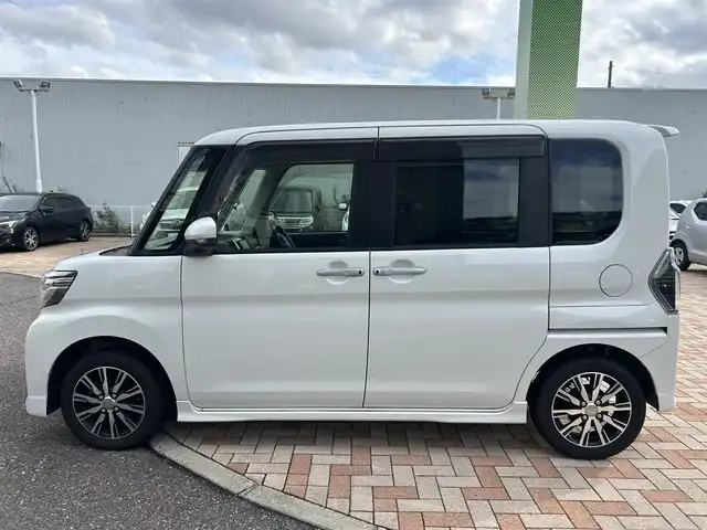 ダイハツ タント カスタムX トップED VS SAⅢ 新潟県 2019(平31)年 9.7万km パールホワイトⅢ (株)IDOMが運営する【じしゃロン新潟店】の自社ローン専用車両になります。/こちらは現金またはオートローンご利用時の価格です。自社ローンご希望の方は別途その旨お申付け下さい/プッシュスタート/スペアーキー１本/ETC/純正ナビ/ドライブレコーダー/アラウンドビューモニター/フルセグテレビ(走行時視聴可能）/DVD再生可能/CD再生可能/Bluetooth接続可能/シートヒーター(D席のみ)/両側パワースライドドア/純正AW/LEDヘッドランプ/LEDフォグランプ/ウインカーミラー/レーンキープアシスト/衝突軽減ブレーキ