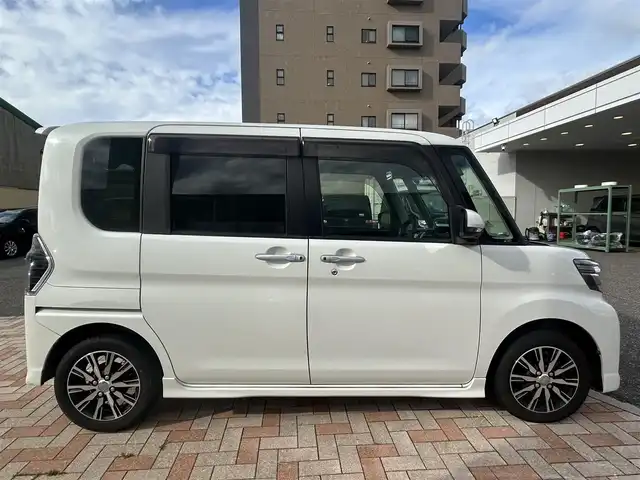 ダイハツ タント カスタムX トップED VS SAⅢ 新潟県 2019(平31)年 9.7万km パールホワイトⅢ (株)IDOMが運営する【じしゃロン新潟店】の自社ローン専用車両になります。/こちらは現金またはオートローンご利用時の価格です。自社ローンご希望の方は別途その旨お申付け下さい/プッシュスタート/スペアーキー１本/ETC/純正ナビ/ドライブレコーダー/アラウンドビューモニター/フルセグテレビ(走行時視聴可能）/DVD再生可能/CD再生可能/Bluetooth接続可能/シートヒーター(D席のみ)/両側パワースライドドア/純正AW/LEDヘッドランプ/LEDフォグランプ/ウインカーミラー/レーンキープアシスト/衝突軽減ブレーキ