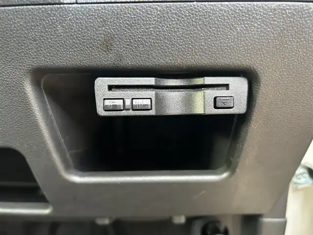 ダイハツ タント カスタムX トップED VS SAⅢ 新潟県 2019(平31)年 9.7万km パールホワイトⅢ (株)IDOMが運営する【じしゃロン新潟店】の自社ローン専用車両になります。/こちらは現金またはオートローンご利用時の価格です。自社ローンご希望の方は別途その旨お申付け下さい/プッシュスタート/スペアーキー１本/ETC/純正ナビ/ドライブレコーダー/アラウンドビューモニター/フルセグテレビ(走行時視聴可能）/DVD再生可能/CD再生可能/Bluetooth接続可能/シートヒーター(D席のみ)/両側パワースライドドア/純正AW/LEDヘッドランプ/LEDフォグランプ/ウインカーミラー/レーンキープアシスト/衝突軽減ブレーキ