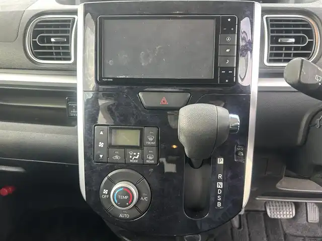 ダイハツ タント カスタムX トップED VS SAⅢ 新潟県 2019(平31)年 9.7万km パールホワイトⅢ (株)IDOMが運営する【じしゃロン新潟店】の自社ローン専用車両になります。/こちらは現金またはオートローンご利用時の価格です。自社ローンご希望の方は別途その旨お申付け下さい/プッシュスタート/スペアーキー１本/ETC/純正ナビ/ドライブレコーダー/アラウンドビューモニター/フルセグテレビ(走行時視聴可能）/DVD再生可能/CD再生可能/Bluetooth接続可能/シートヒーター(D席のみ)/両側パワースライドドア/純正AW/LEDヘッドランプ/LEDフォグランプ/ウインカーミラー/レーンキープアシスト/衝突軽減ブレーキ