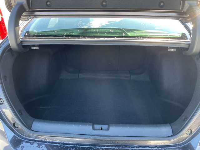 ホンダ インサイト EX・ブラックスタイル 長野県 2019(平31)年 9.1万km ルーセブラックM ８インチ純正ナビ（VXU-197SGi）/無限フルエアロ/無限ホイール/無限マフラー/Bluetooth Audio/フルセグテレビ/ビルドインＥＴＣ/バックカメラ/追従クルーズコントロール/コーナーセンサー/ステアリングスイッチ/本革巻ステアリング/パドルシフト/パワーシートＤ＋Ｎ席/シートヒーターＤ＋Ｎ席/純正フロアマット/プッシュスタート/オートライト/フォグランプ/ドアバイザー/電動格納ドアミラー/ブラインドスポットモニター/スマートキー/スペアキー×１/横滑り防止機能/盗難防止機能/スタッドレスタイヤ積込/（純正アルミホイール）