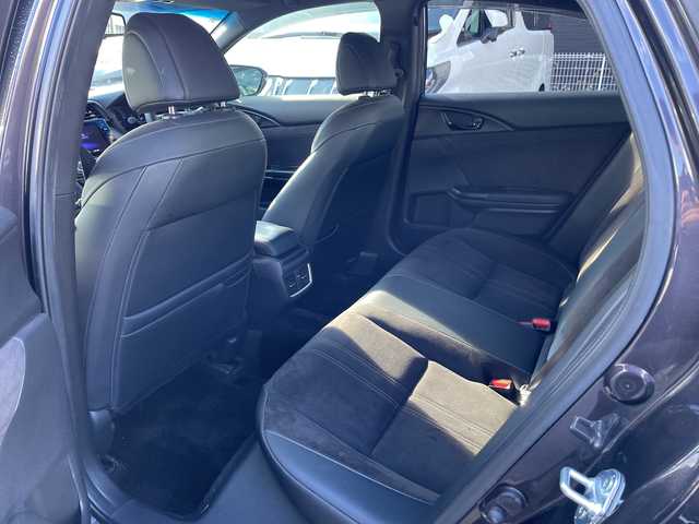 ホンダ インサイト EX・ブラックスタイル 長野県 2019(平31)年 9.1万km ルーセブラックM ８インチ純正ナビ（VXU-197SGi）/無限フルエアロ/無限ホイール/無限マフラー/Bluetooth Audio/フルセグテレビ/ビルドインＥＴＣ/バックカメラ/追従クルーズコントロール/コーナーセンサー/ステアリングスイッチ/本革巻ステアリング/パドルシフト/パワーシートＤ＋Ｎ席/シートヒーターＤ＋Ｎ席/純正フロアマット/プッシュスタート/オートライト/フォグランプ/ドアバイザー/電動格納ドアミラー/ブラインドスポットモニター/スマートキー/スペアキー×１/横滑り防止機能/盗難防止機能/スタッドレスタイヤ積込/（純正アルミホイール）