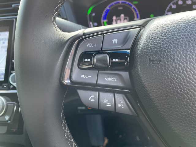 ホンダ インサイト EX・ブラックスタイル 長野県 2019(平31)年 9.1万km ルーセブラックM ８インチ純正ナビ（VXU-197SGi）/無限フルエアロ/無限ホイール/無限マフラー/Bluetooth Audio/フルセグテレビ/ビルドインＥＴＣ/バックカメラ/追従クルーズコントロール/コーナーセンサー/ステアリングスイッチ/本革巻ステアリング/パドルシフト/パワーシートＤ＋Ｎ席/シートヒーターＤ＋Ｎ席/純正フロアマット/プッシュスタート/オートライト/フォグランプ/ドアバイザー/電動格納ドアミラー/ブラインドスポットモニター/スマートキー/スペアキー×１/横滑り防止機能/盗難防止機能/スタッドレスタイヤ積込/（純正アルミホイール）