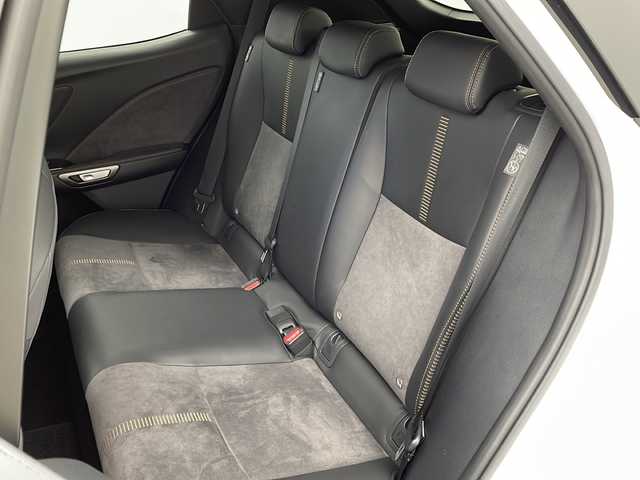 レクサス ＬＢＸ クール 大阪府 2024(令6)年 2.2万km パール 純正9.8型ディスプレイオーディオ（ナビ有）/【フルセグＴＶ/Bluetooth/USB/FM/AM】/パノラマミックビューモニター/パワーバックドア/ブラインドスポットモニター(BSM)/おくだけ充電/カラーHUD/半革シート/シートメモリー/D/N席シートヒーター/ステアリングヒーター/パドルシフト/オートホールド/Lexus Safety System＋/・プリクラッシュセーフティー/・レーダークルーズコントロール/・レーンディパーチャーアラート/・アダクティブハイビームシステム/・ロードサインアシスト/・ドライバーモニター連携/・ドライバー異常対応システム/・プロアクティブドライビングアシスト/パーキングサポートブレーキ/車両接近警報/安心降車アシスト/前後クリアランスソナー/レクサスチームメイト/・Advanced Drive(渋滞時支援)/LEDヘッドライト/純正18インチAW/ビルトインETC2.0/スマートキー/保証書