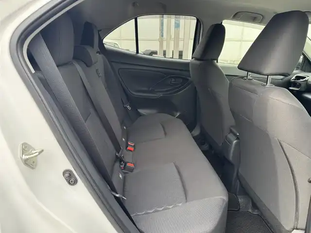 トヨタ ヤリスクロス G 三重県 2025(令7)年 0.8万km プラチナホワイトパールマイカ 1オーナー/禁煙車/純正ディスプレイオーディオナビ/　フルセグTV/Bluetooth/バックカメラ/ビルトインETC/前後ドライブレコーダー/セーフティセンス/レーダークルーズコントロール/クリアランスソナー /LEDヘッドライト/オートライト/オートハイビーム/前席シートヒーター /ステアリングヒーター/ステアリングリモコン/ブレーキホールド/電動パーキングブレーキ/スマートキー×2/プッシュスタート