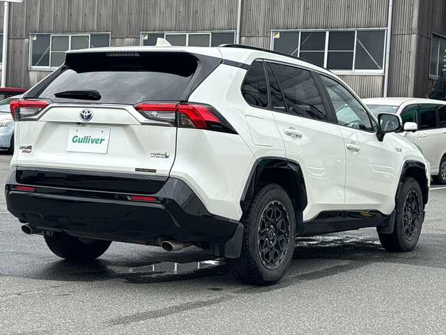 トヨタ ＲＡＶ４ ＰＨＶ G Z 愛知県 2021(令3)年 7.8万km ホワイトパールクリスタルシャイン /ワンオーナー//禁煙車//純正ナビ/（AM/FM/Bluetooth/USB）//バックカメラ//アラウンドビューモニター//デジタルインナーミラー//クルーズコントロール//ビルトインETC//ブラインドスポットモニター//ポジションメモリシート//D+Nパワーシート//D+Nシートヒーター//D+Nエアシート//ステアリングヒーター//電子パーキング//クリアランスソナー//レーンキープアシスト（LTA）//衝突被害軽減システム（PCS）//盗難防止装置//オートLEDライト//オートマチックハイビーム//Wエアバック//カーテンエアバック//保証書//スペアキー