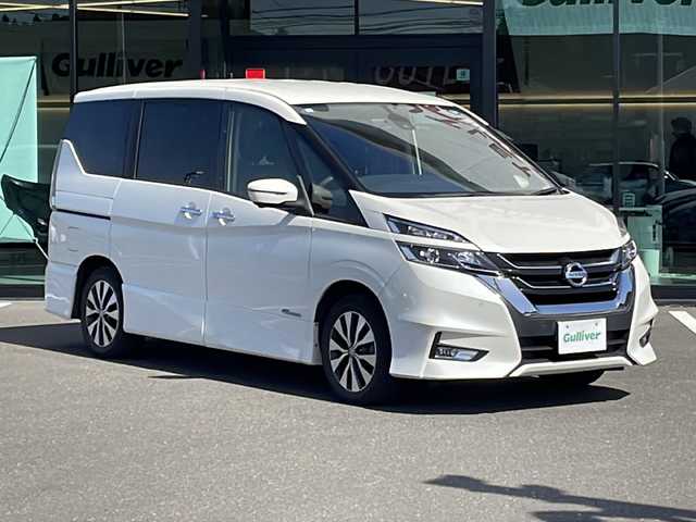 日産 セレナ ハイウェイスター Vセレクション 鹿児島県 2018(平30)年 7.4万km ブリリアントホワイトパール 純正フルセグSDナビ/(Bluetooth/AM/FM/TV )/パーキングアシスト/アラウンドビューモニター/プロパイロット/ドライブレコーダー/3列シート/ETC/両側パワースライドドア/ハンズフリースライドドア/電動パーキングブレーキ/純正16インチアルミホイール/ウィンカーミラー/オートライト/プッシュスタート/アイドリングストップ/スペアキー