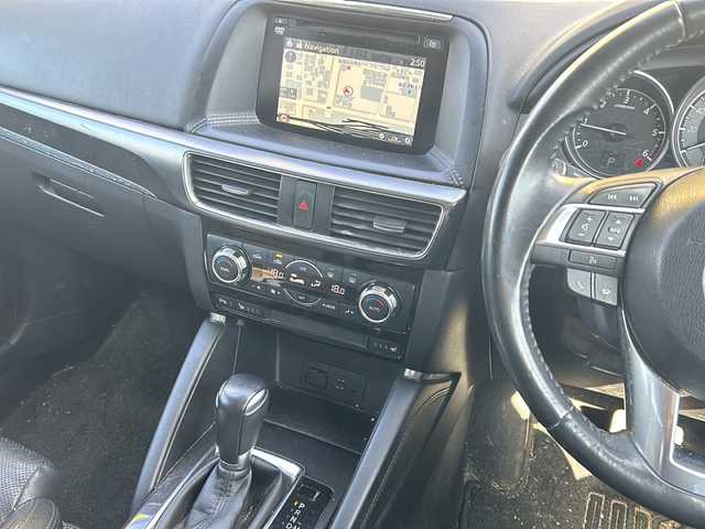 マツダ ＣＸ－５ XD Lパッケージ 福島県 2015(平27)年 10.8万km クリスタルホワイトパールマイカ （株）IDOMが運営する【じしゃロンいわき店】の/自社ローン専用車両になります。/こちらは現金またはオートローンご利用時の価格です。/自社ローンご希望の方は別途その旨お申し付けください//メモリナビ/バックカメラ/クルーズコントロール/プッシュスタート/ETC/HID/BT DVD CD