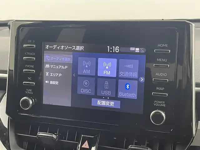 トヨタ カローラ クロス G 福岡県 2022(令4)年 1.3万km プラチナホワイトパールマイカ 純正ナビ　/バックカメラ　/ビルトインＥＴＣ２．０　/前後ドライブレコーダー　/レーダークルーズコントロール　/コーナーセンサー　/衝突軽減ブレーキ　/レーンキープ　/アクセル踏み間違い防止　/純正フロアマット　/ＬＥＤヘッドライト