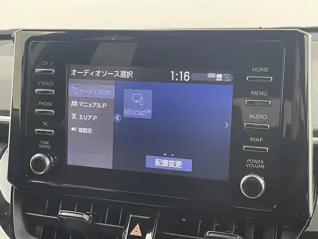 トヨタ カローラ クロス G 福岡県 2022(令4)年 1.3万km プラチナホワイトパールマイカ 純正ナビ　/バックカメラ　/ビルトインＥＴＣ２．０　/前後ドライブレコーダー　/レーダークルーズコントロール　/コーナーセンサー　/衝突軽減ブレーキ　/レーンキープ　/アクセル踏み間違い防止　/純正フロアマット　/ＬＥＤヘッドライト