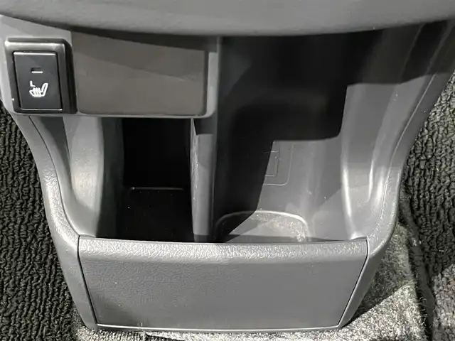 スズキ ハスラー Jスタイル Ⅲ 鹿児島県 2018(平30)年 4万km フェニックスレッドパール/スチールシルバー2トーン 社外SDナビ/フルセグTV/BT/CD/DVD/バックカメラ/デュアルカメラブレーキサポート/シートヒーター/ハーフレザーシート/ETC/HIDヘッドライト/純正15インチアルミホイール/スマートキー