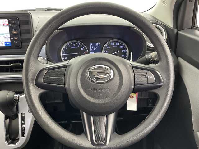 ダイハツ キャスト アクティバ X SAⅢ 富山県 2018(平30)年 4.9万km ファイアークォーツレッドM 社外ナビ【AVN137MW】/(AM/FM/CD)/ワンセグテレビ/アイドリングストップ/衝突被害軽減ブレーキ/レーンキープアシスト/横滑り防止装置/オートライト/プッシュスタート/スマートキー/アイドリングストップ/社外フロアマット/取扱説明書/保証書/オートエアコン/ABS