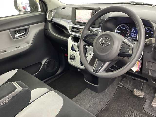 ダイハツ キャスト アクティバ X SAⅢ 富山県 2018(平30)年 4.9万km ファイアークォーツレッドM 社外ナビ【AVN137MW】/(AM/FM/CD)/ワンセグテレビ/アイドリングストップ/衝突被害軽減ブレーキ/レーンキープアシスト/横滑り防止装置/オートライト/プッシュスタート/スマートキー/アイドリングストップ/社外フロアマット/取扱説明書/保証書/オートエアコン/ABS