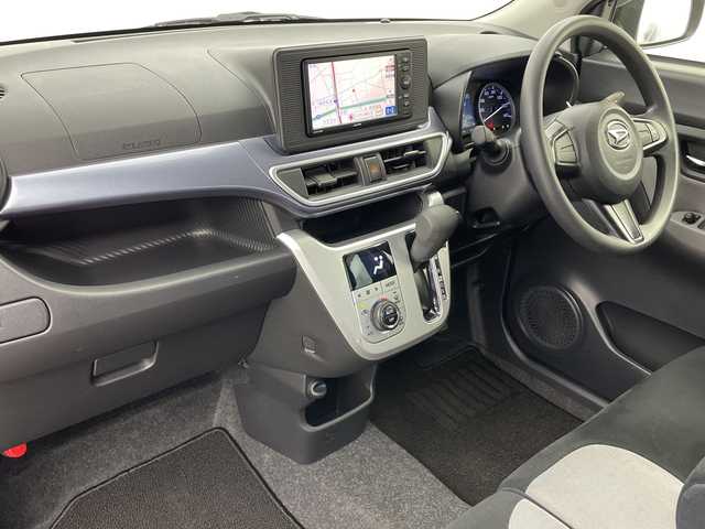 ダイハツ キャスト アクティバ X SAⅢ 富山県 2018(平30)年 4.9万km ファイアークォーツレッドM 社外ナビ【AVN137MW】/(AM/FM/CD)/ワンセグテレビ/アイドリングストップ/衝突被害軽減ブレーキ/レーンキープアシスト/横滑り防止装置/オートライト/プッシュスタート/スマートキー/アイドリングストップ/社外フロアマット/取扱説明書/保証書/オートエアコン/ABS