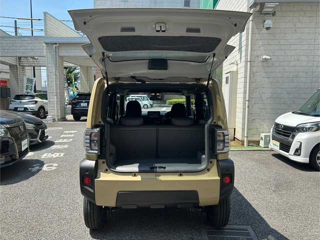 ダイハツ タフト X 東京都 2024(令6)年 0.1万km未満 サンドベージュメタリック 登録時走行23km/スマートアシスト/・衝突回避支援ブレーキ/・衝突警報機能/・ブレーキ制御付誤発進抑制機能/・車線逸脱抑制制御機能/・車線逸脱警報機能/・先行車発進お知らせ機能/・ふらつき警報/・オートハイビーム/・サイドビューランプ/・コーナーセンサー/・路側逸脱警報機能/社外ディスプレイオーディオ（FH-8500DVS）/バックカメラ/eco IDLE/LEDライト/オートエアコン/サイド/カーテンSRS/USBソケット/保証書・取説/スペアキー