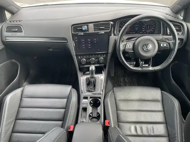 フォルクスワーゲン ゴルフ Ｒ 茨城県 2019(平31)年 3.4万km 白 純正ナビ/（AM/FM/BT）/フルセグTV/バックカメラ/衝突軽減ブレーキ/シートヒーター/レーダークルーズコントロール/前後コーナーセンサー/パドルシフト/ETC