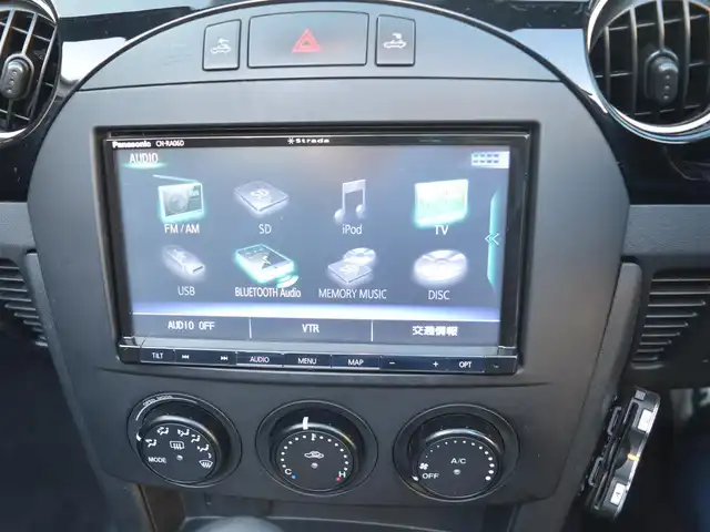 マツダ ロードスター RHT 栃木県 2007(平19)年 19.4万km サンライトシルバーメタリック 2.0L直列4気筒DOHCエンジン/WedsSport製17インチアルミホイール/パワーリトラクタブルハードトップ/マニュアルモード/純正SDナビゲーションシステム/[フルセグ/AM/FM/CD/DVD/BT]/HIDヘッドライト/フォグランプ/アンチロックブレーキシステム/ETC/ツイータースピーカー/電動格納ミラー/純正マット/スペア板キー×1/取扱説明書/保証書/記録簿/[H21.22.23.24.26.28.30.R2.4.6]