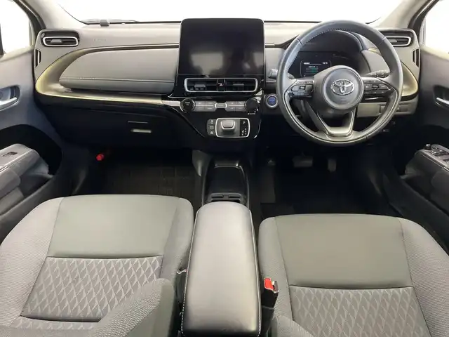 トヨタ アクア Z 新潟県 2022(令4)年 1.5万km アーバンカーキ 10.5インチ純正メモリナビ/　Bluetooth/USB/トヨタセーフティセンス/・プリクラッシュセーフティ/・パーキングサポートブレーキ/・レーントレーシングアラート/・レーダークルーズコントロール/・ロードサインアシスト/・オートマチックハイビーム/ブラインドスポットモニター/リヤクロストラフィックアラート/前後ドライブレコーダー【AG421-DRC】/前後コーナーセンサー/バックモニター/ビルトインETC2.0/LEDヘッドライト/オートライト/レザーステアリング