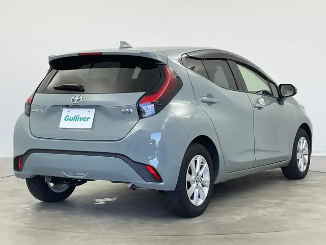 トヨタ アクア Z 新潟県 2022(令4)年 1.5万km アーバンカーキ 10.5インチ純正メモリナビ/　Bluetooth/USB/トヨタセーフティセンス/・プリクラッシュセーフティ/・パーキングサポートブレーキ/・レーントレーシングアラート/・レーダークルーズコントロール/・ロードサインアシスト/・オートマチックハイビーム/ブラインドスポットモニター/リヤクロストラフィックアラート/前後ドライブレコーダー【AG421-DRC】/前後コーナーセンサー/バックモニター/ビルトインETC2.0/LEDヘッドライト/オートライト/レザーステアリング