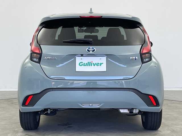 トヨタ アクア Z 新潟県 2022(令4)年 1.5万km アーバンカーキ 10.5インチ純正メモリナビ/　Bluetooth/USB/トヨタセーフティセンス/・プリクラッシュセーフティ/・パーキングサポートブレーキ/・レーントレーシングアラート/・レーダークルーズコントロール/・ロードサインアシスト/・オートマチックハイビーム/ブラインドスポットモニター/リヤクロストラフィックアラート/前後ドライブレコーダー【AG421-DRC】/前後コーナーセンサー/バックモニター/ビルトインETC2.0/LEDヘッドライト/オートライト/レザーステアリング
