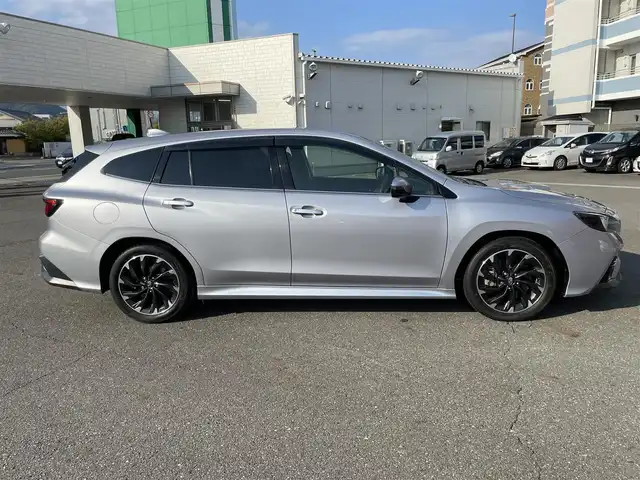 スバル レヴォーグ 1．8GT EX 静岡県 2021(令3)年 4.6万km アイスシルバーメタリック アイサイト/・プリクラッシュブレーキ/・プリクラッシュハンドル/・全車速追従機能付クルーズコントロール/・車線中央維持・先行者追従操舵機能/・エマージェンシーレーンキープアシスト/・AT誤発進抑制制御/・先行発進お知らせ機能/・RAB(後退時ブレーキアシスト)/メーカーオプションナビ/・フルセグTV/Bluetooth/USB/バックカメラ/・フロント/左サイドカメラ/ドライブレコーダー/SRVD(後側方警戒支援システム)/D席パワーシート/ドアバイザー/プッシュスタート/スマートキーx2/取扱説明書