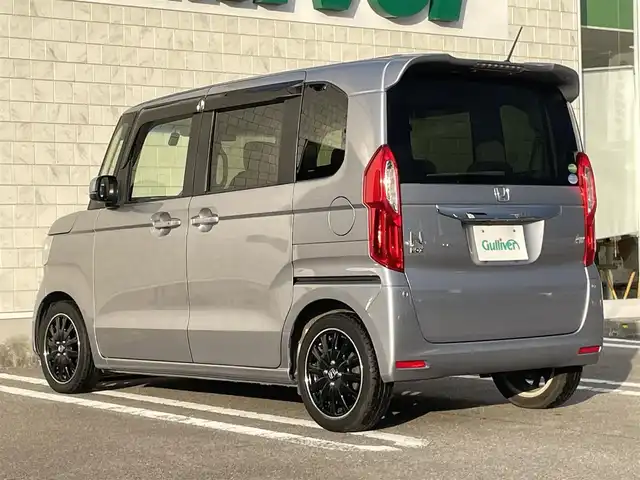 ホンダ Ｎ ＢＯＸ G EX ターボ ホンダセンシング 宮崎県 2018(平30)年 5.1万km ルナシルバーM 純正8型ナビ（VXU-185NBi）/　AM FM CD DVD TV /バックカメラ/ホンダセンシング/バックカメラ/両側パワースライドドア/ウィンカーミラー/純正アルミホイール/ETC/純正ドライブレコーダー/レーダークルーズコントロール/LEDヘッドライト/ウィンカーミラー/電動格納ミラー/スマートキー/プッシュスタート