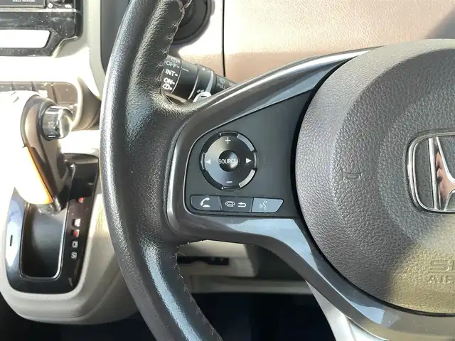 ホンダ Ｎ ＢＯＸ G EX ターボ ホンダセンシング 宮崎県 2018(平30)年 5.1万km ルナシルバーM 純正8型ナビ（VXU-185NBi）/　AM FM CD DVD TV /バックカメラ/ホンダセンシング/バックカメラ/両側パワースライドドア/ウィンカーミラー/純正アルミホイール/ETC/純正ドライブレコーダー/レーダークルーズコントロール/LEDヘッドライト/ウィンカーミラー/電動格納ミラー/スマートキー/プッシュスタート