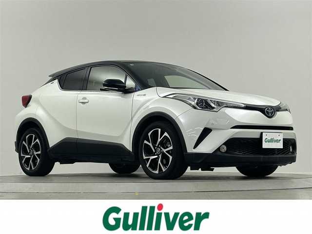 トヨタ Ｃ－ＨＲ G 埼玉県 2017(平29)年 4.6万km ブラック/ホワイトパールクリスタルシャイン 2トーン ナビ　ＡＶＮ－Ｒ８Ｗ　フルセグＴＶ　ＢＴ　ＤＶＤ　アダプティブクルーズコントロール　Ｄ／Ｎ席シートヒーター　バックカメラ　ドライブレコーダー　ビルトインＥＴＣ　純正１８インチＡＷ　プッシュスタート