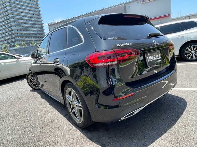 メルセデス・ベンツ Ｂ２００ｄ AMGライン 東京都 2020(令2)年 4.6万km 黒 ワンオーナー/レーダーセーフティパッケージ/レザーエクスクルーシブパッケージ/・ツートン本革シート（グレー）/・パノラマサンルーフ/アドバンストパッケージ/・ヘッドアップディスプレイ/・アンビエントライト（64色）/・アドバンストサウンドシステム/DN席メモリ付きパワーシート/DN席シートヒーター/パワーバックドア/（フットクローザー/オープナー）/純正ナビ/（BT/フルセグ/typeC）/全方位カメラ/パドルシフト/マルチビームLEDヘッドライト/auto hold/前ドライブレコーダー