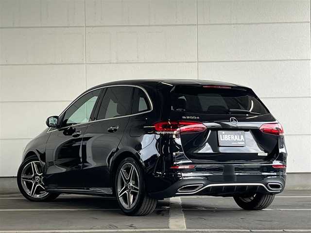 メルセデス・ベンツ Ｂ２００ｄ AMGライン 山形県 2020(令2)年 4.6万km 黒 ワンオーナー/レーダーセーフティパッケージ/レザーエクスクルーシブパッケージ/・ツートン本革シート（グレー）/・パノラマサンルーフ/アドバンストパッケージ/・ヘッドアップディスプレイ/・アンビエントライト（64色）/・アドバンストサウンドシステム/DN席メモリ付きパワーシート/DN席シートヒーター/パワーバックドア/（フットクローザー/オープナー）/純正ナビ/（BT/フルセグ/typeC）/全方位カメラ/パドルシフト/マルチビームLEDヘッドライト/auto hold/前ドライブレコーダー
